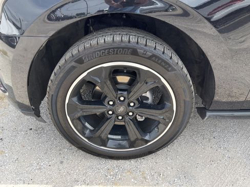 Used 2023 Ford Expedition Limited RWD image 11