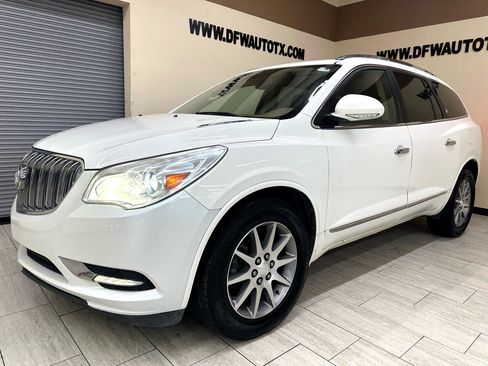 Used 2015 Buick Enclave Leather image 2