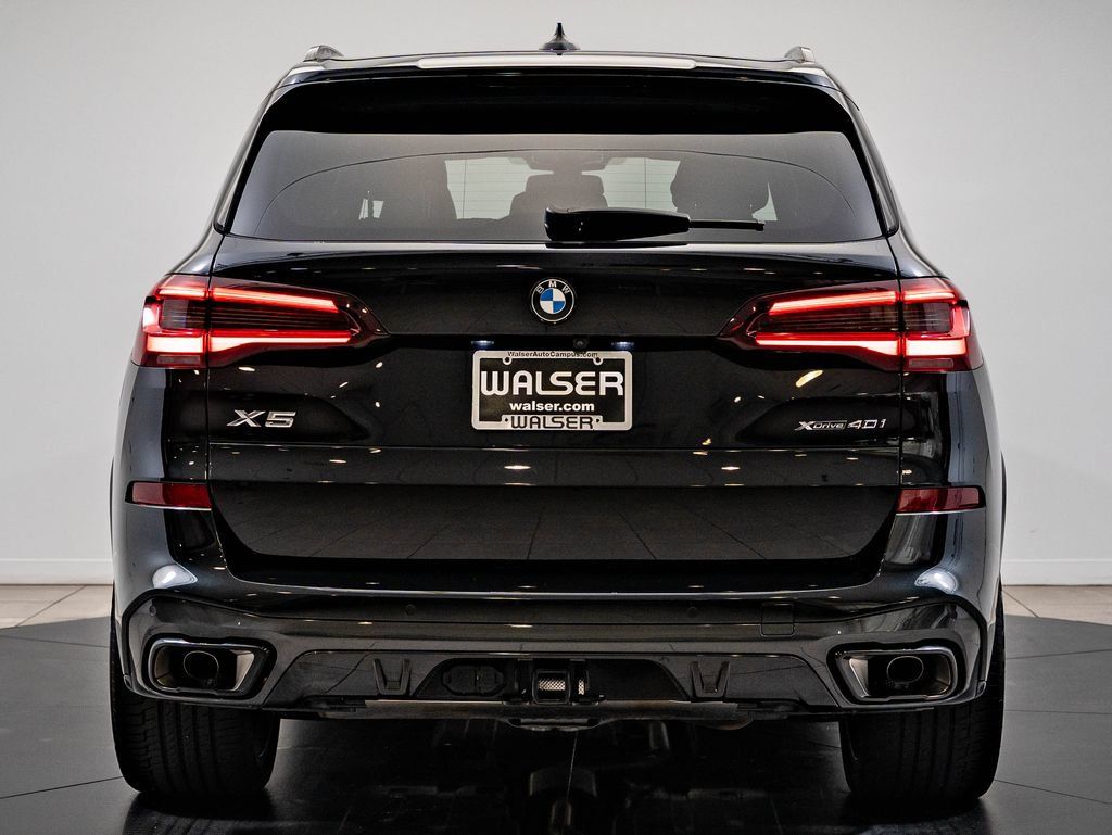 Used 2023 BMW X5 xDrive40i w/ Executive Package AWD/4WD image 7