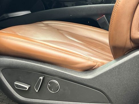 Certified 2022 Lincoln Nautilus Reserve w/ Cargo Utility Package image 16