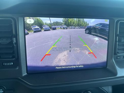 New 2025 Ford Bronco 4-Door image 25