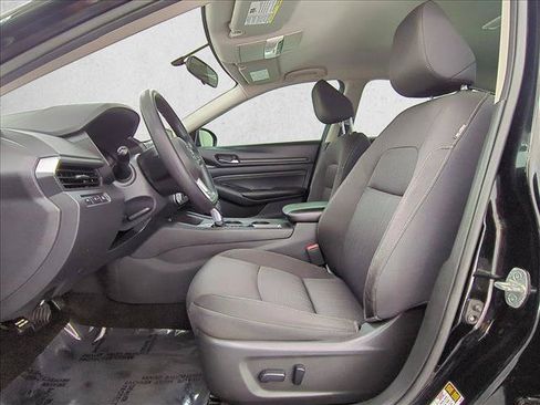 Used 2020 Nissan Altima 2.5 S FWD image 17