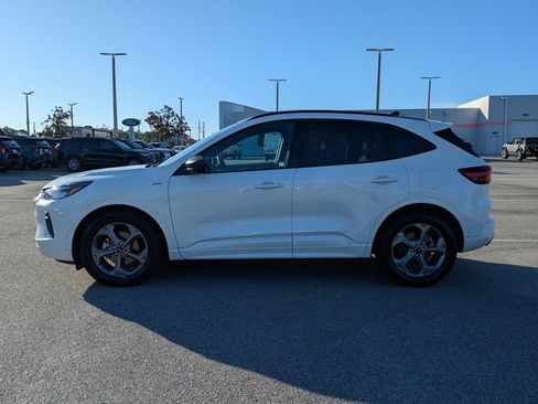 Certified 2023 Ford Escape ST-Line w/ Tech Pack #1 image 7
