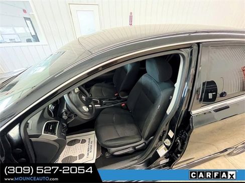 Used 2019 Nissan Sentra SR image 15