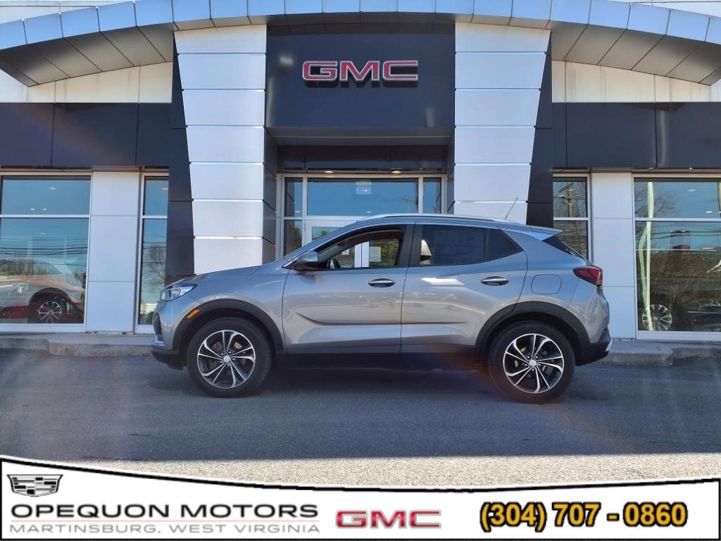 Used 2023 Buick Encore GX Select AWD/4WD image 2