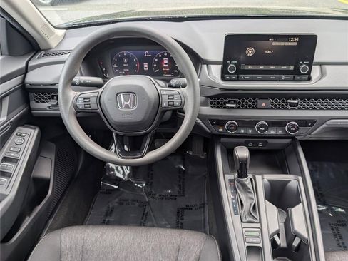 Used 2023 Honda Accord EX image 15