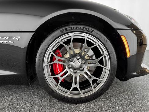 Used 2016 Dodge Viper GTS image 35