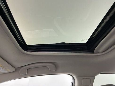 Used 2016 Subaru Outback 2.5i Limited image 21