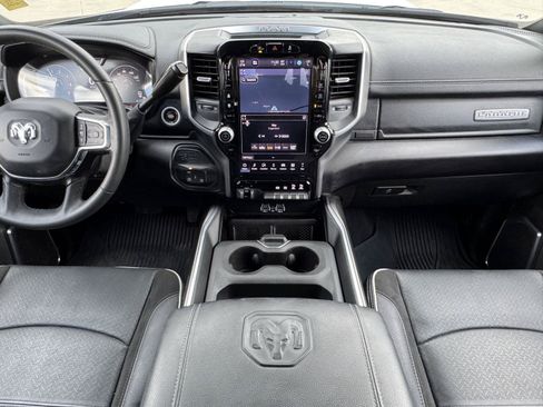 Used 2025 RAM 3500 Laramie w/ Sport Appearance Package AWD/4WD image 28