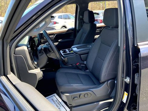 Used 2024 Chevrolet Silverado 1500 LT AWD/4WD image 27