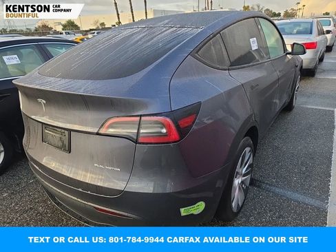 Used 2023 Tesla Model Y Long Range image 4