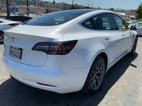 Used 2019 Tesla Model 3 Mid Range RWD image 75