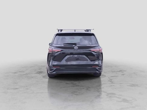 Used 2021 Toyota Sienna AWD image 7