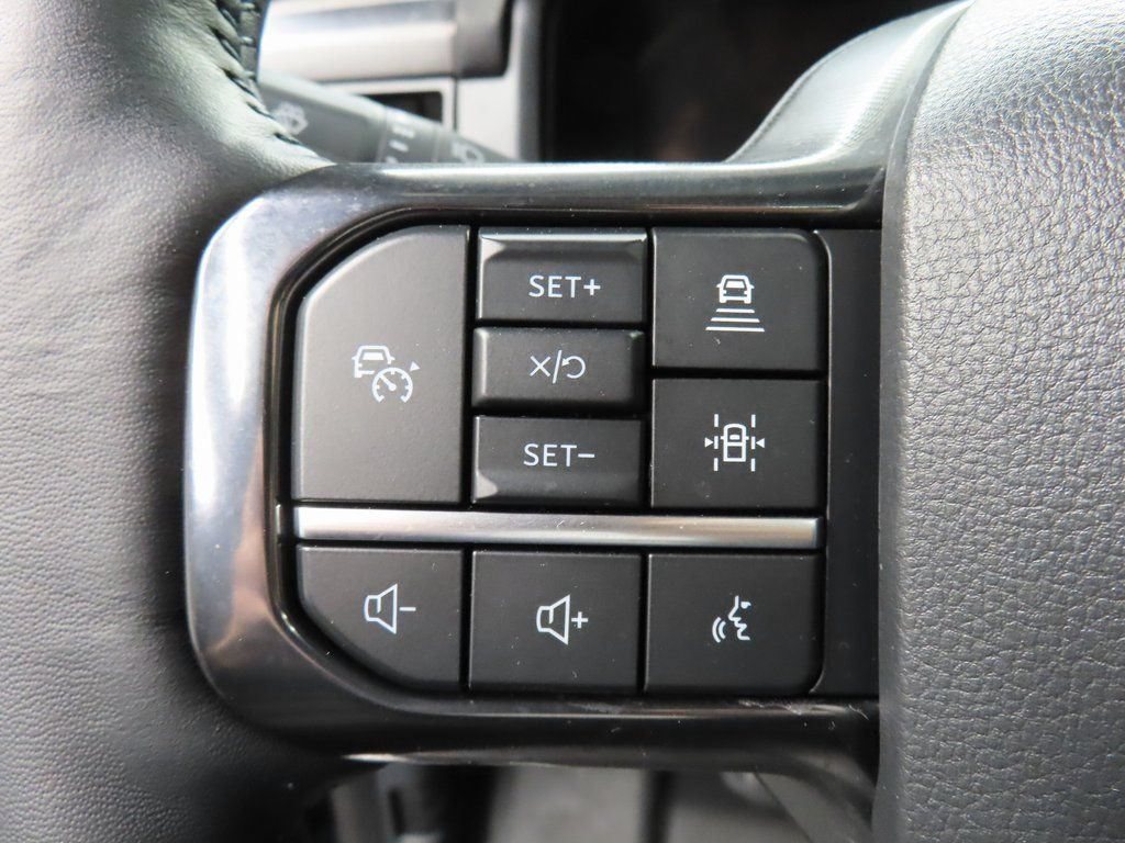 Used 2025 Ford F150 Platinum w/ FX4 Off-Road Package AWD/4WD image 47