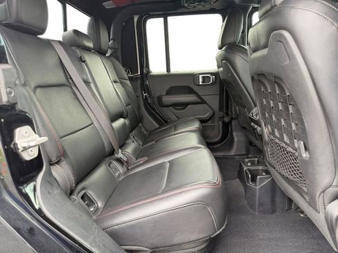 Used 2020 Jeep Gladiator Rubicon AWD/4WD image 18