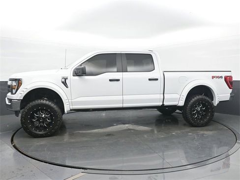 Used 2023 Ford F150 XLT w/ FX4 Off-Road Package image 2