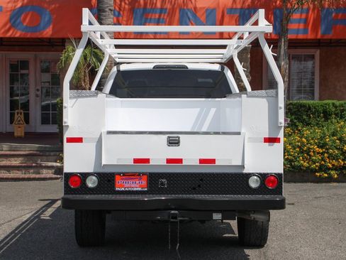 Used 2019 Ford F350 XLT image 8