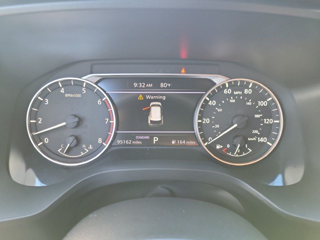 Used 2021 Nissan Rogue SV FWD image 31