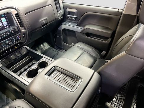 Used 2018 Chevrolet Silverado 1500 LTZ Z71 w/ LTZ Plus Package AWD/4WD image 24
