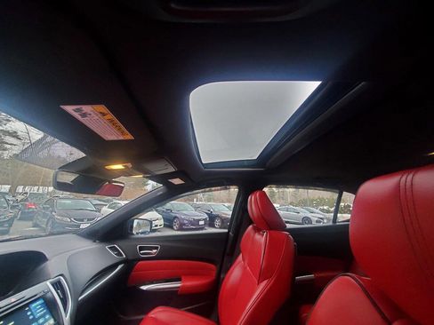 Used 2018 Acura TLX V6 w/ Technology & A-SPEC Pkg image 17