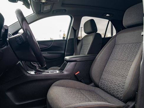 Used 2022 Chevrolet Equinox LT image 15