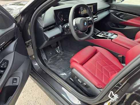 Used 2026 BMW 530i RWD image 16