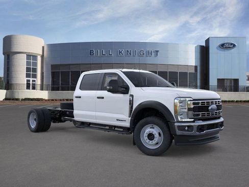 New 2025 Ford F550 4x4 Crew Cab image 1