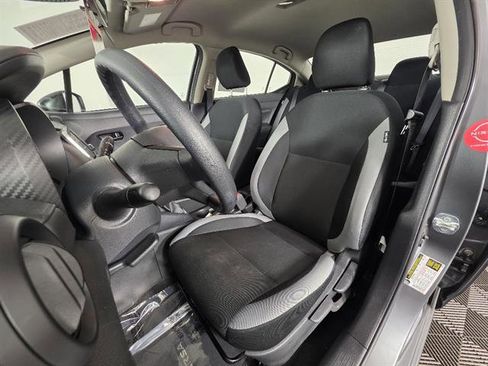 Used 2025 Nissan Versa S FWD image 25