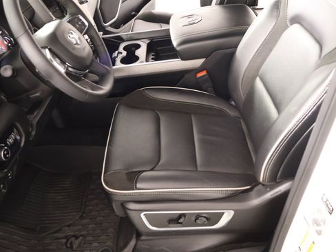 Used 2025 RAM 1500 Laramie w/ Sport Appearance Package image 12