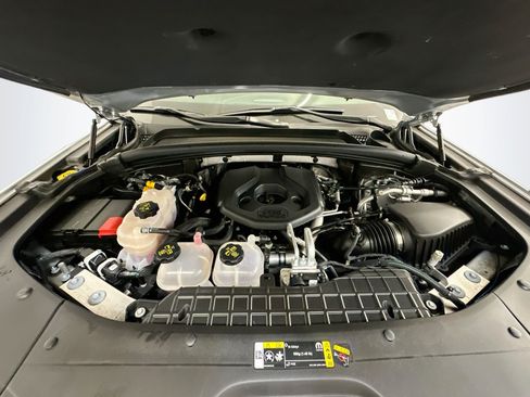 Used 2023 Jeep Grand Cherokee 4WD 4xe w/ Luxury Tech Group II image 36