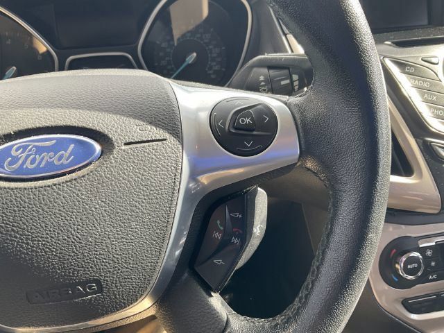 Used 2012 Ford Focus SEL FWD image 23
