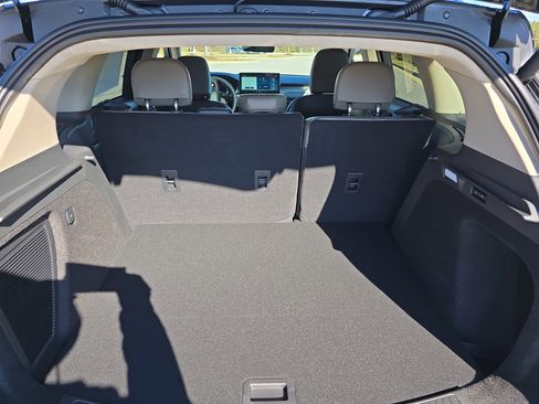 New 2026 Lincoln Corsair Premiere image 12