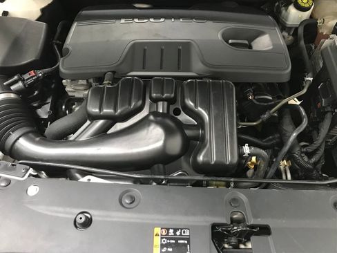 Used 2014 Buick Verano Leather FWD image 10