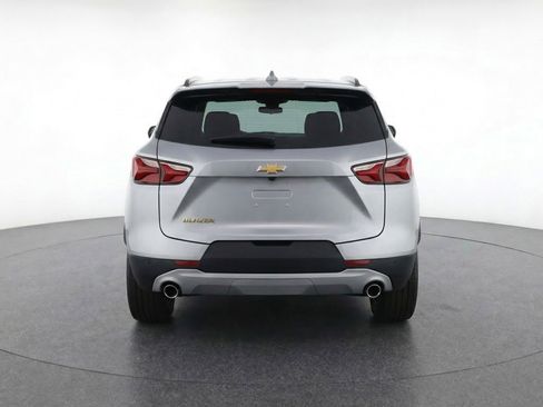 Used 2025 Chevrolet Blazer LT FWD image 7