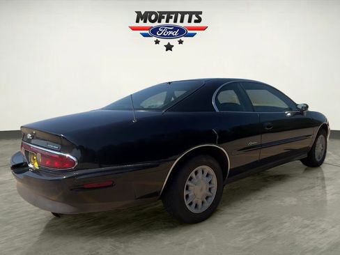 Used 1995 Buick Riviera Supercharged Coupe FWD image 5