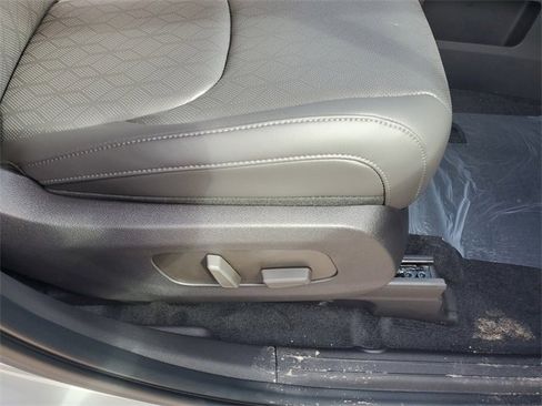 New 2026 Kia Carnival EX image 34