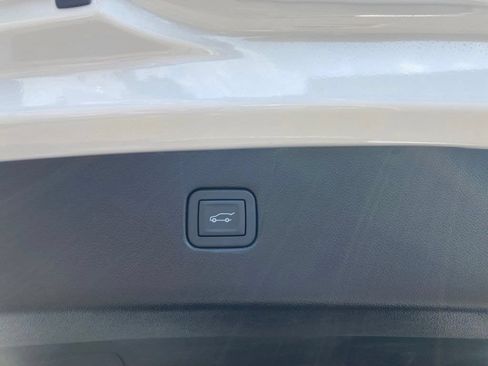 New 2026 Chevrolet Blazer LT w/ Sound & Technology Package AWD/4WD image 24