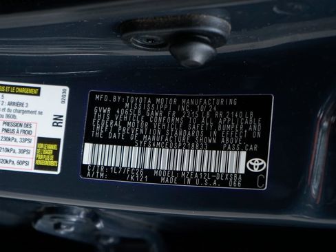 Used 2025 Toyota Corolla SE FWD image 44