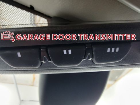 Used 2023 Toyota Highlander XLE FWD image 29