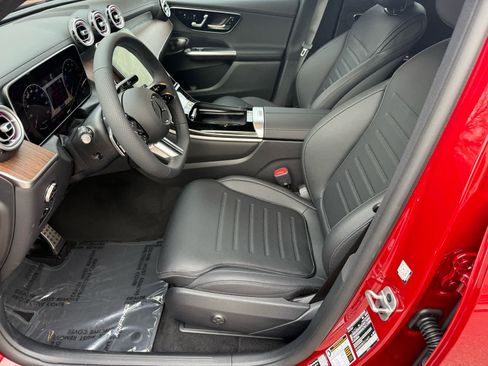 Used 2026 Mercedes-Benz GLC 300 4MATIC image 10