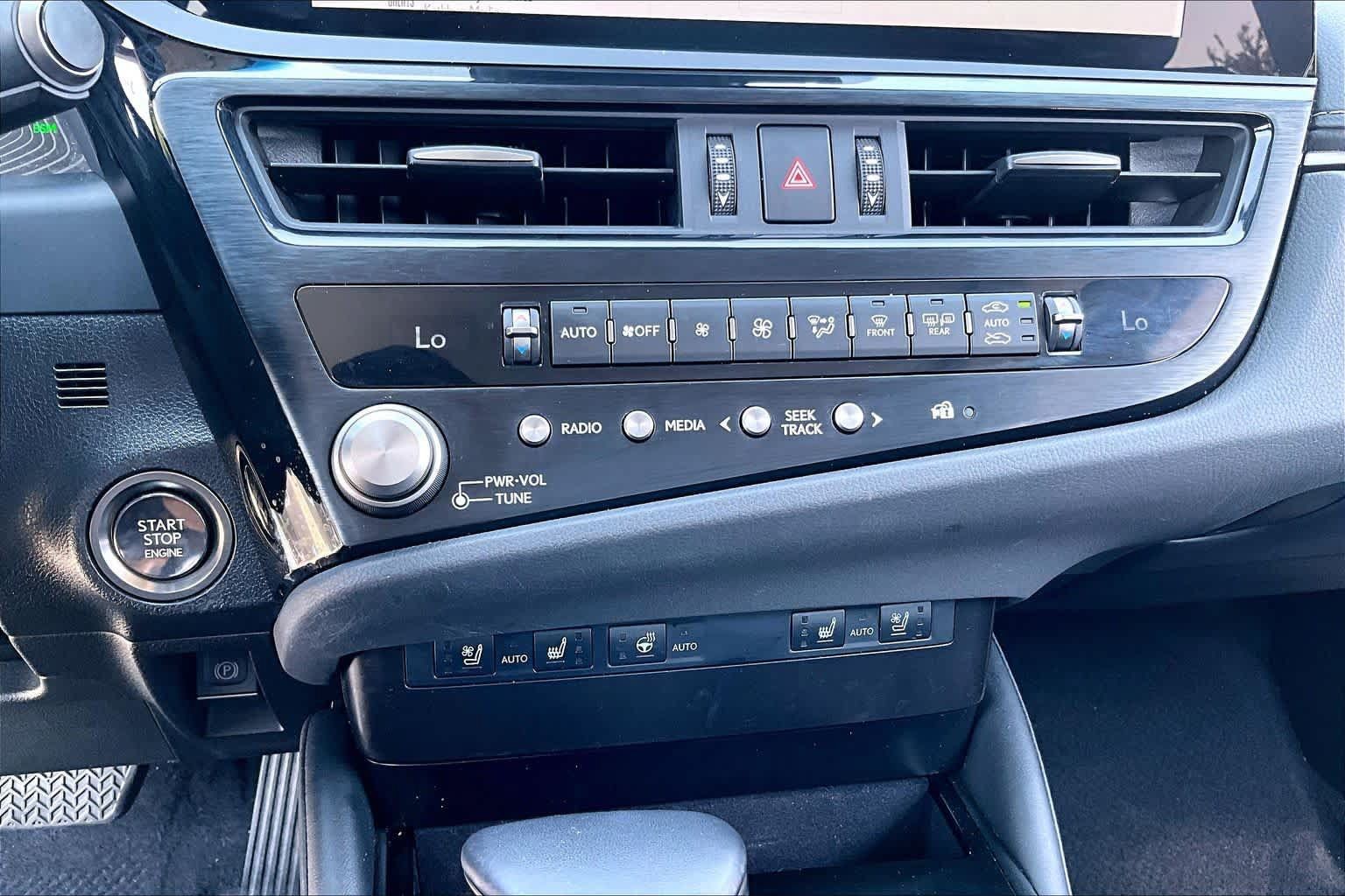 Used 2023 Lexus ES 350 w/ Premium Package FWD image 32