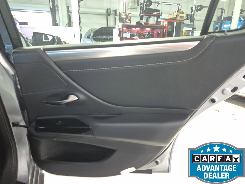 Used 2022 Lexus ES 300h F Sport FWD image 31