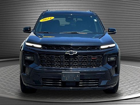 Used 2024 Chevrolet Traverse RS AWD/4WD image 2