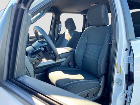 Used 2025 RAM 2500 Big Horn image 20