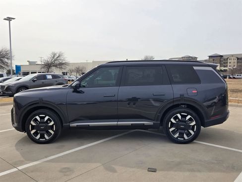 New 2027 Kia Telluride S image 3