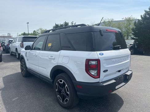 Used 2022 Ford Bronco Sport Outer Banks w/ Tech Package AWD/4WD image 4