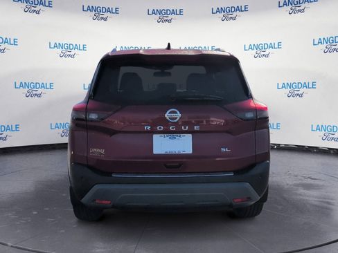 Used 2021 Nissan Rogue SL w/ Premium Package image 8