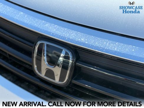 Used 2023 Honda Odyssey EX-L image 8