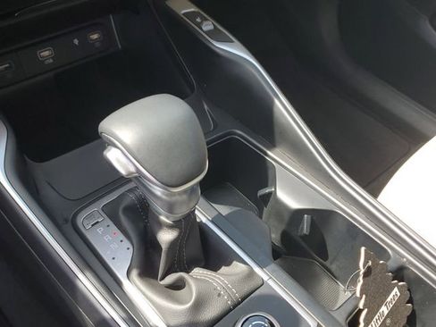 Certified 2023 Kia Sorento S image 20