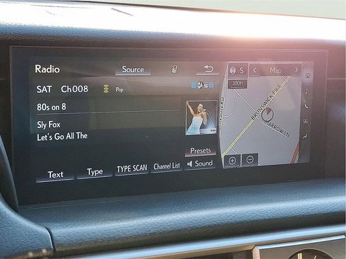 Used 2017 Lexus IS 300 AWD image 19